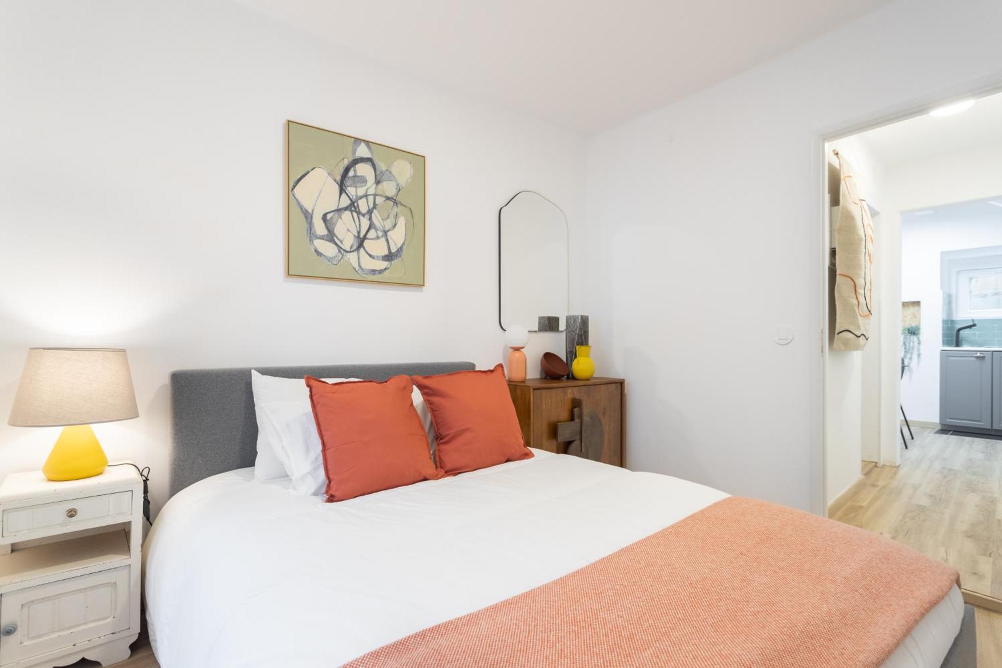 Cozy And Confy First Floor, Ace Location, 2 Bedrooms